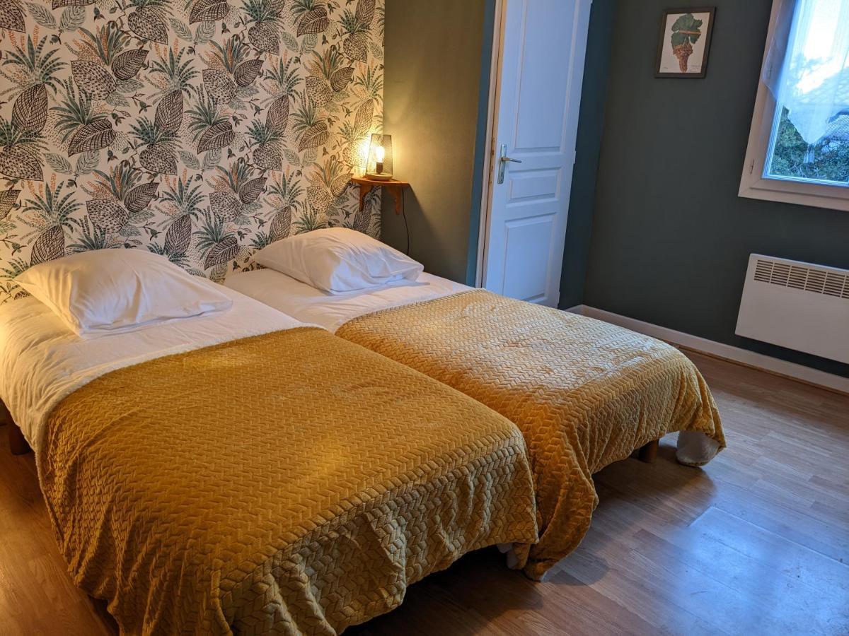 Bed and Breakfast La Ferme des Denis Chanos-Curson Exterior foto
