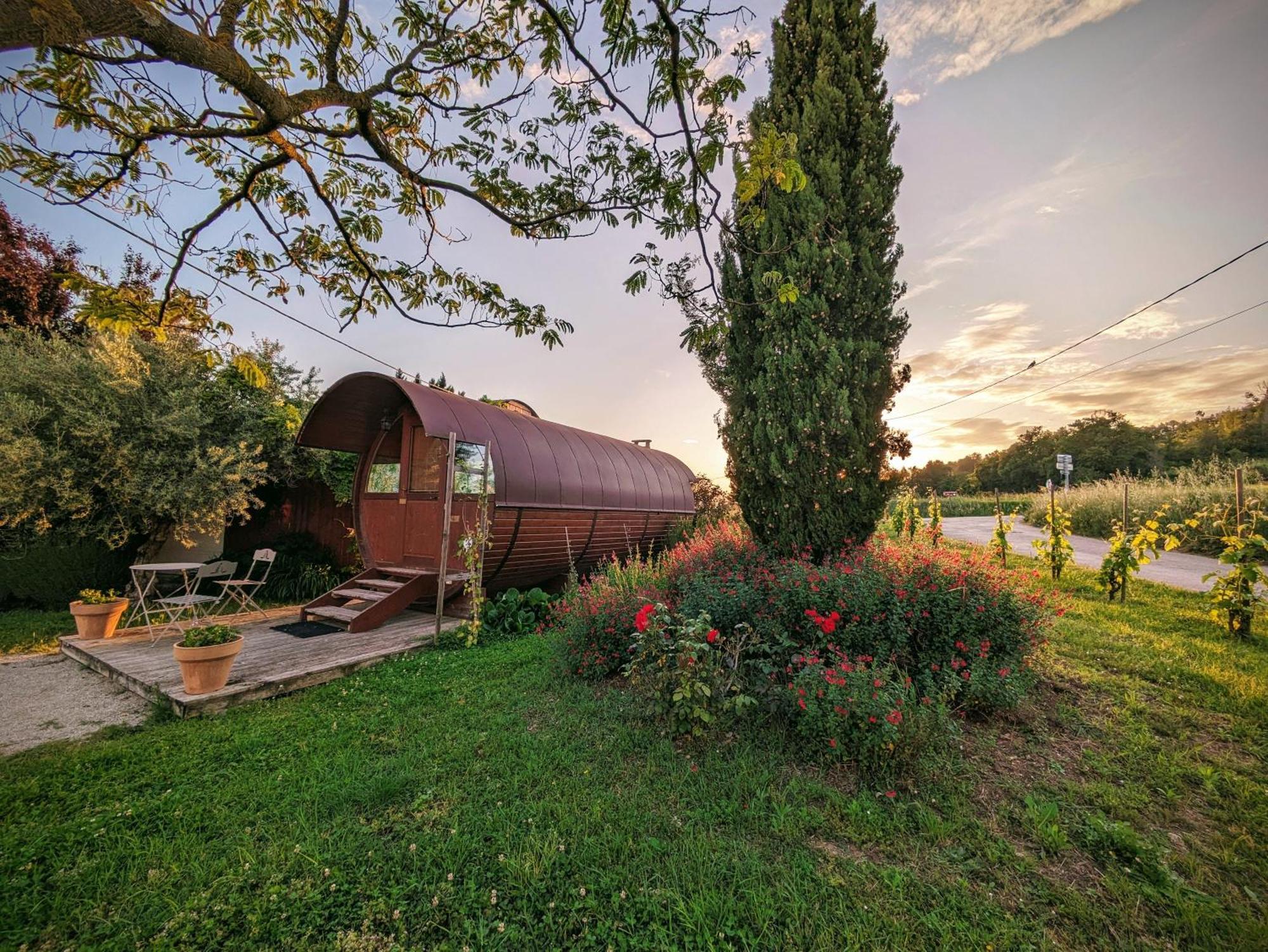 Bed and Breakfast La Ferme des Denis Chanos-Curson Exterior foto